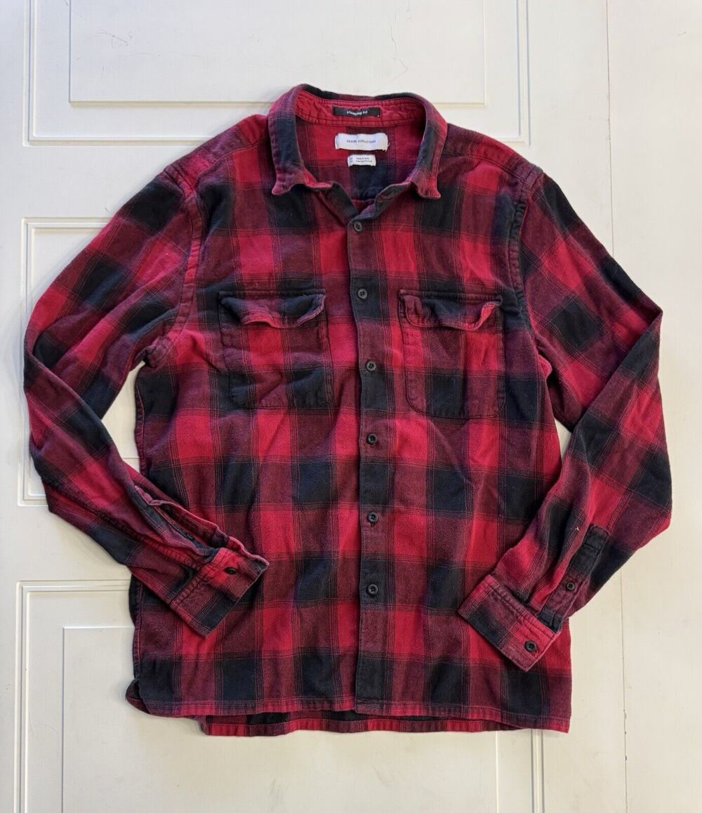 Urban Outfitters Mens Sz M Red Black Standard Fit Flannel Button Up Shirt